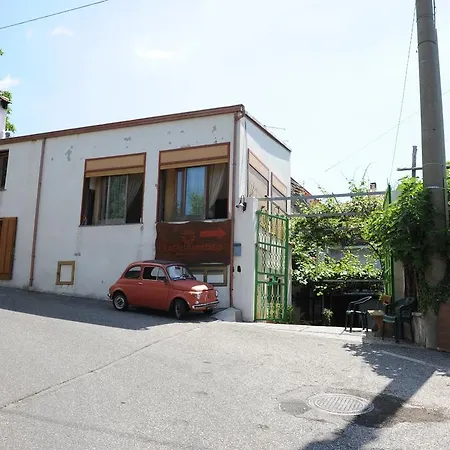 Casale Paradiso 2*