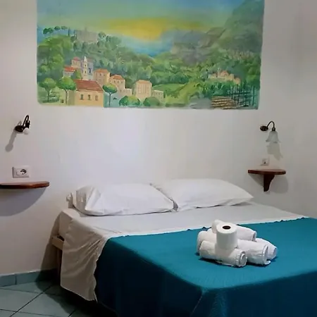 Πανσιόν Casale Paradiso 3*